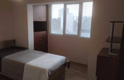 Location d’un appartement spacieux et lumineux, 75 m², quartier Bazar Levski, Varna, Bulgarie